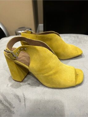 Nordstrom’s Brand bp Yellow Suede Open-Toe Slingback Block Heels